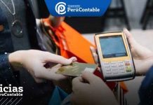 Multa y despido para la auditora que se enamoró de su cliente contador.